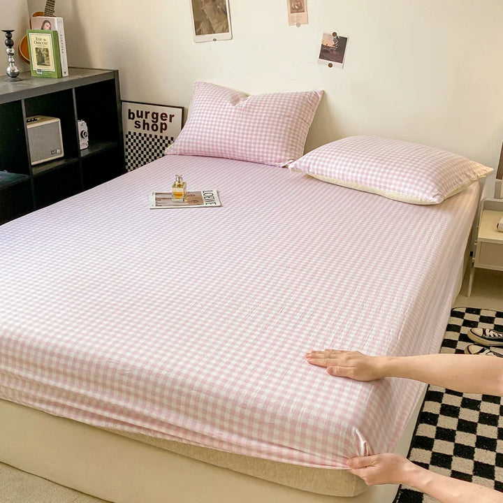 Rynx | Checkered Collection Fitted Sheet with Elastic Bands Non-Slip Adjustable Mattress Protector for Double-King-Queen Bed 90 150 180x200