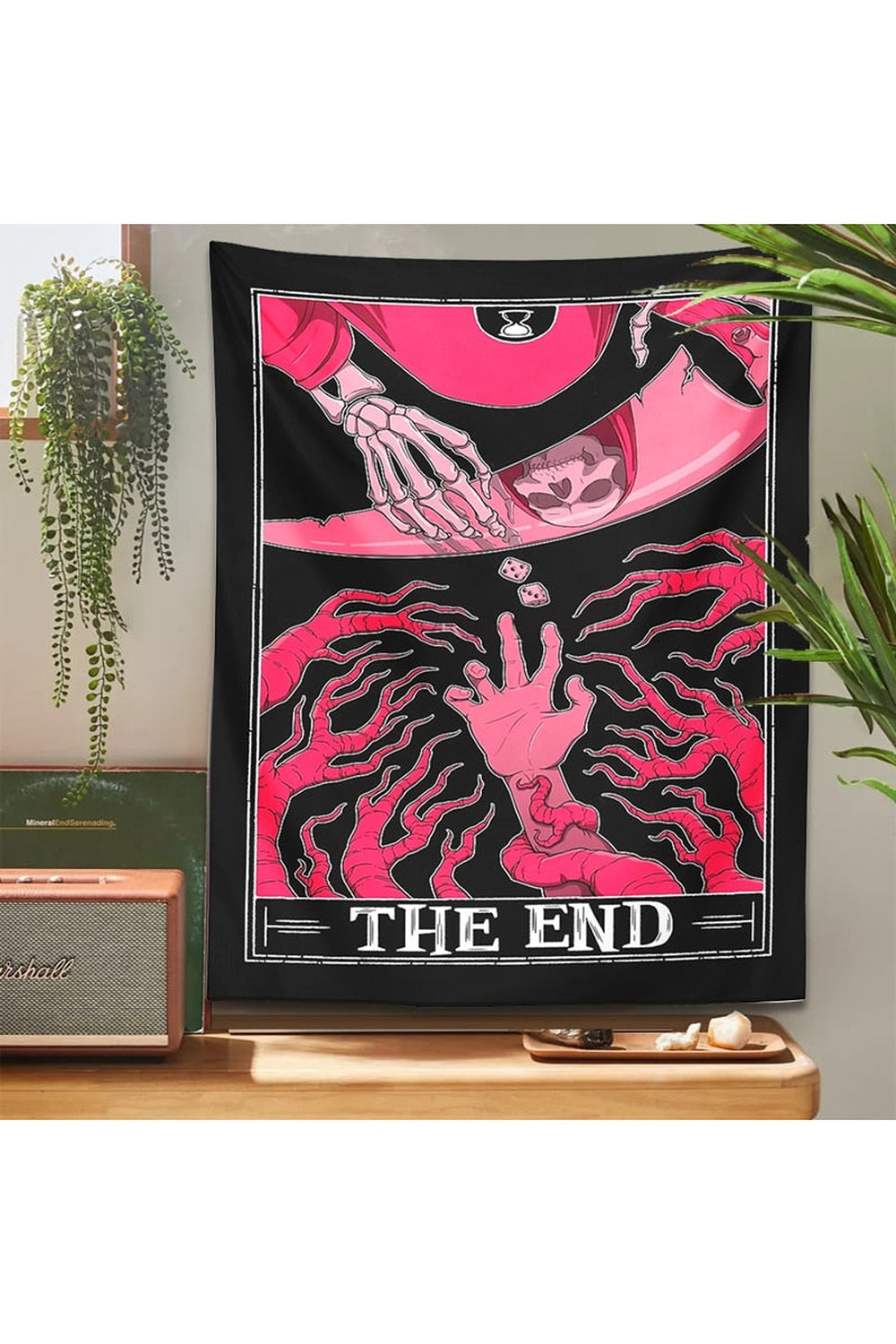 Lisslune | End Tarot inspired tapestry