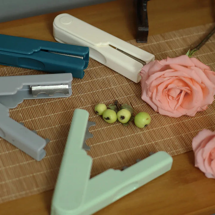 Lisslune | Ergonomic Flower Stem Thorn Cutter