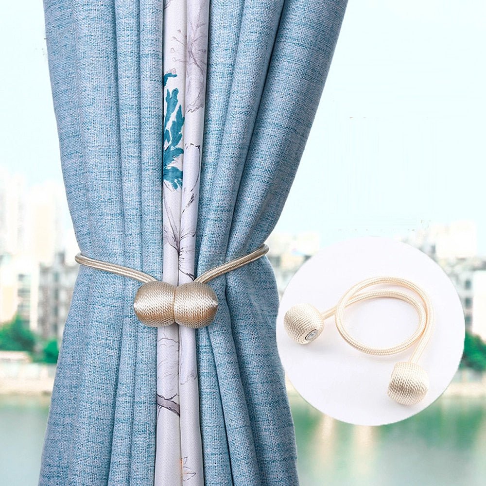 Lisslune | Magnetic clip for holding curtains together (2 pieces)