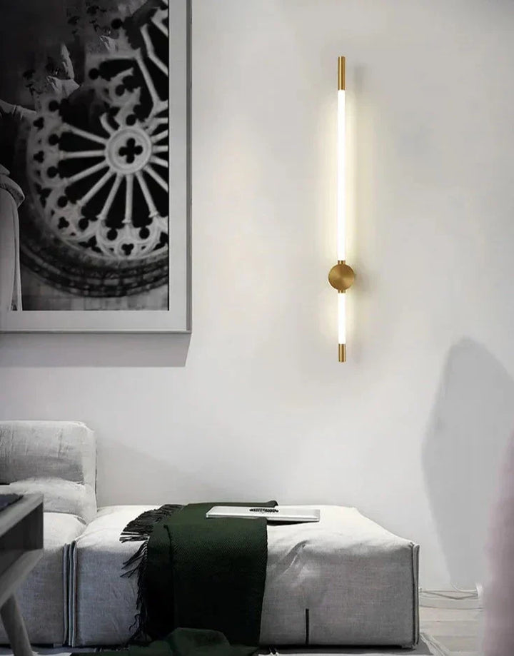 Lisslune | AstraBeam – Vertical LED Wall Lamp for Modern Interiors