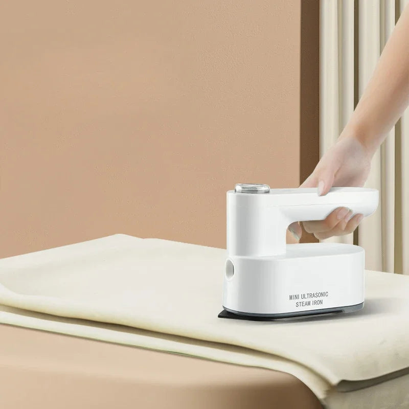 Lisslune | Ultrasonic Cordless Steam Iron