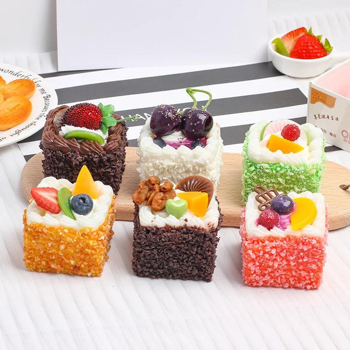 Lisslune | 6-piece lifelike cupcake decoration set for food photography and gifts for children - Ideal for refrigerator display