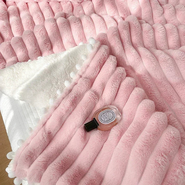 Rynx Toskana Synthetic Rabbit Fur Warm Weighted Blankets for Bed Luxury Synthetic Lamb Wool Double Blanket Soft Fluffy Warmth Double Blanket