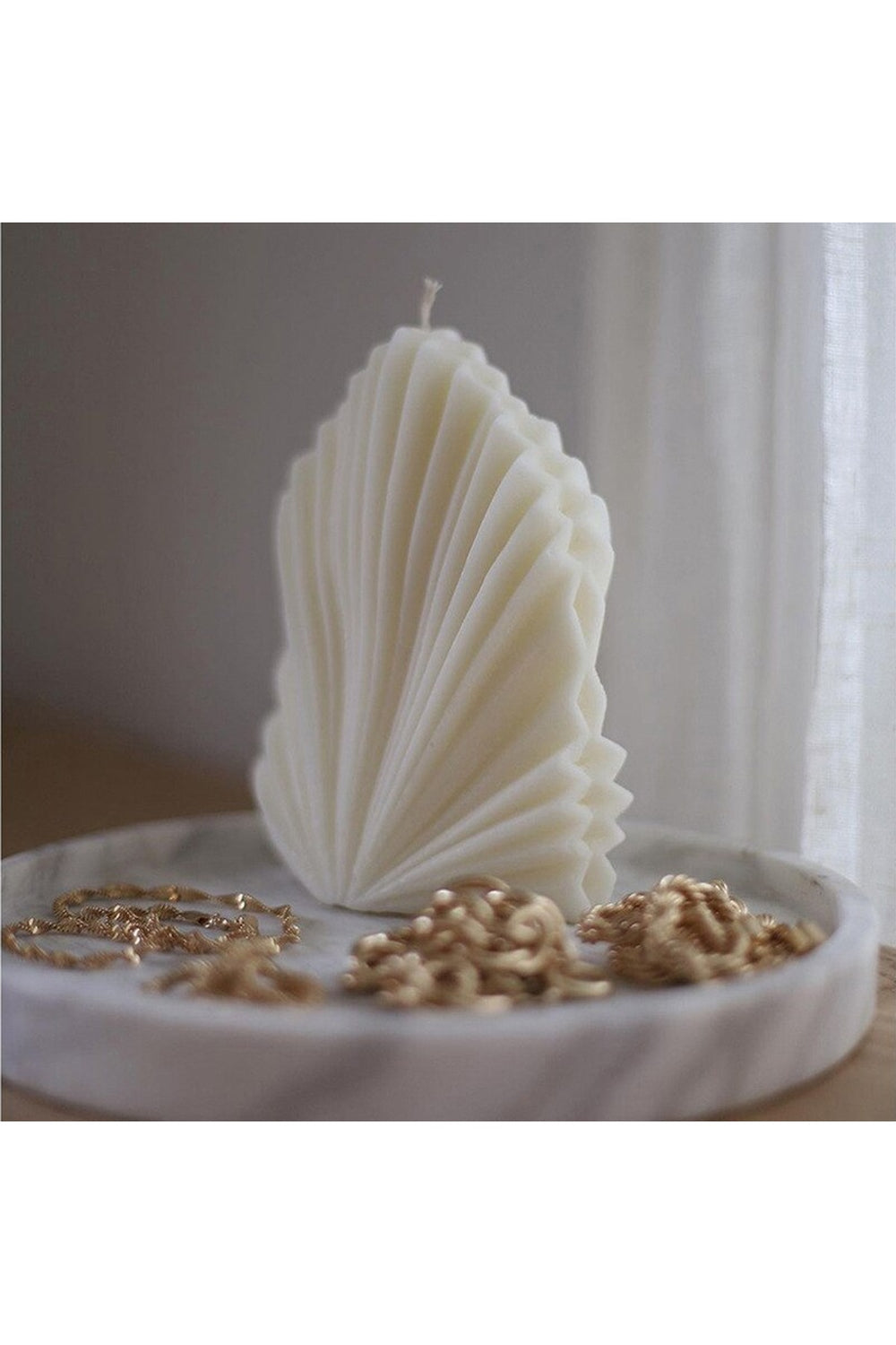 Lisslune | Fan Candle Shape