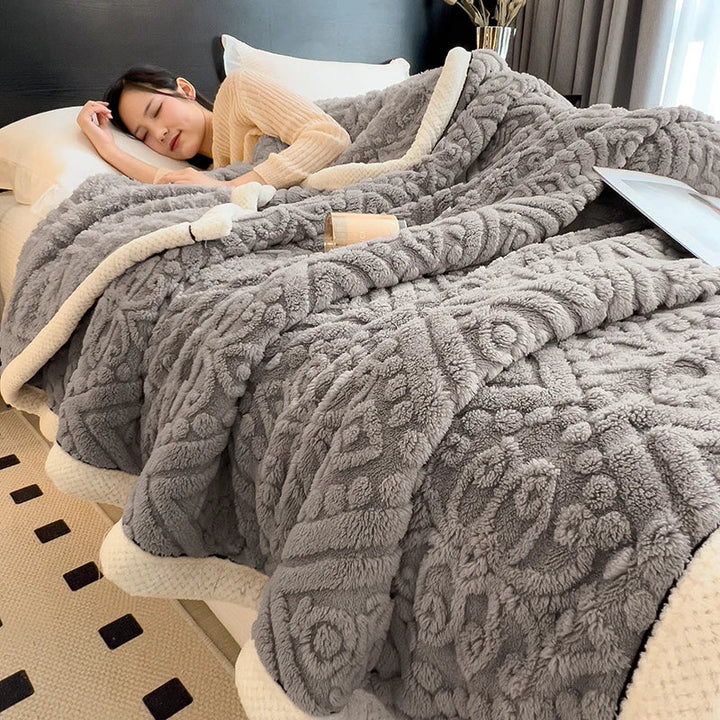 Rynx New European Style Checkered Velvet Warm Blanket for Bed Soft Fluffy Sofa Cover Blanket Super Warm Autumn Winter Throw Blanket