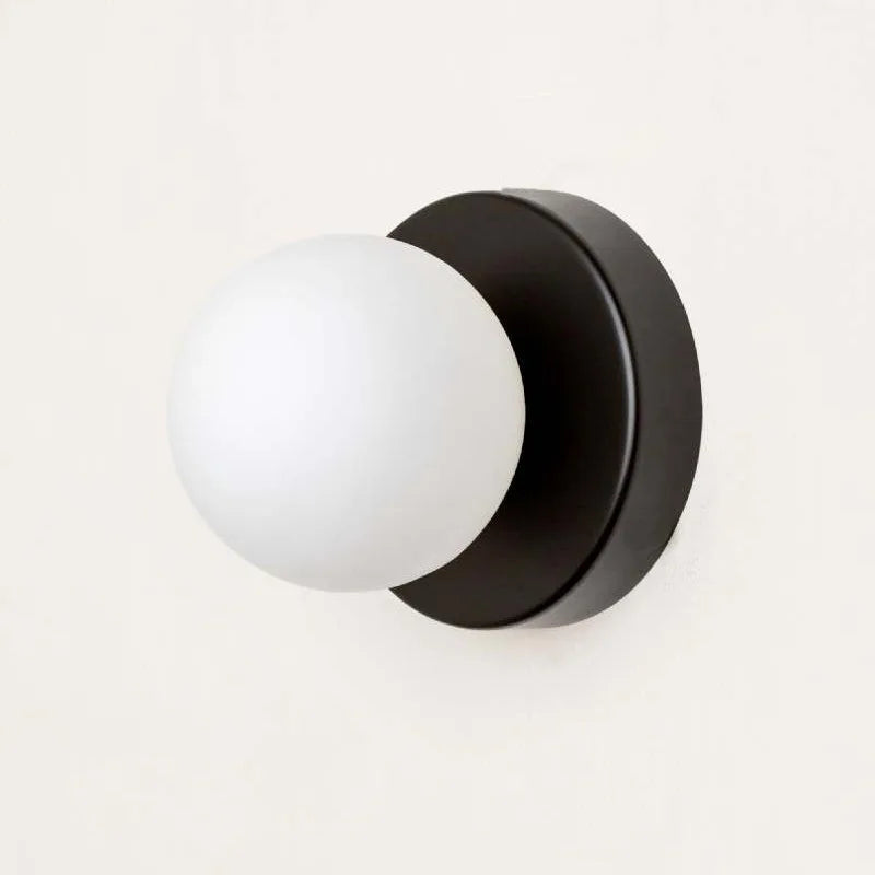 Lisslune | LumiGlobe - Modern wall lamp with glass block in Mid-Century style