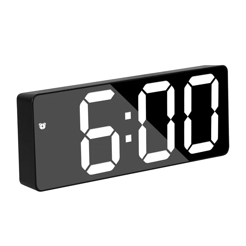 Lisslune | Curved Screen Digital Alarm Clock