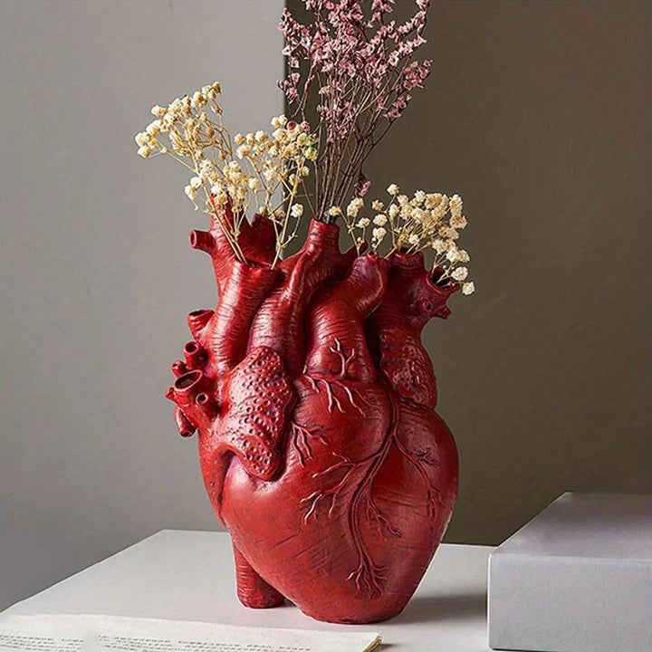Lisslune | LoveAura - Ceramic Heart-Shaped Vase
