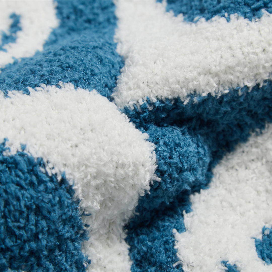 Lisslune | Smiley Checked Blanket