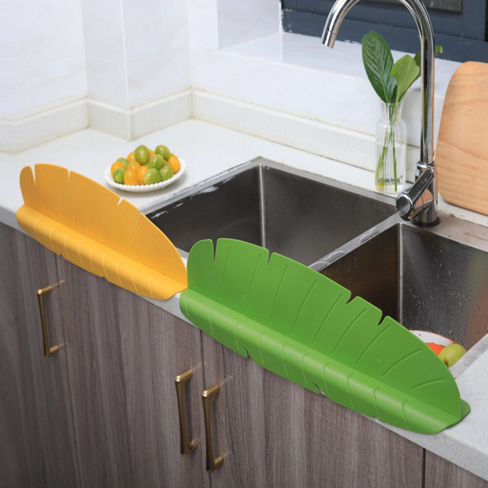 Lisslune | Banana Leaf Water Splash Protector