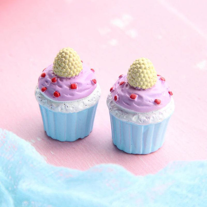 Lisslune | Kawaii 5-piece Miniature Strawberry Heart & Star Resin Cupcake Making Set