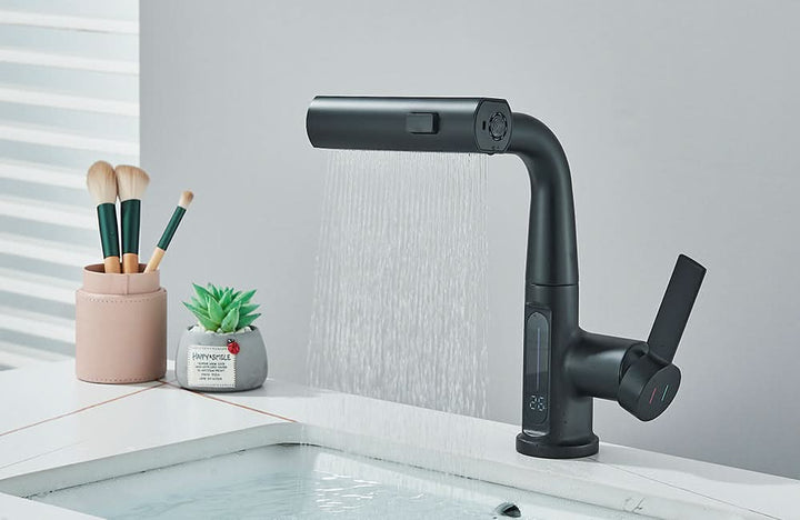 Lisslune | LUXOR - Modern digital washbasin tap