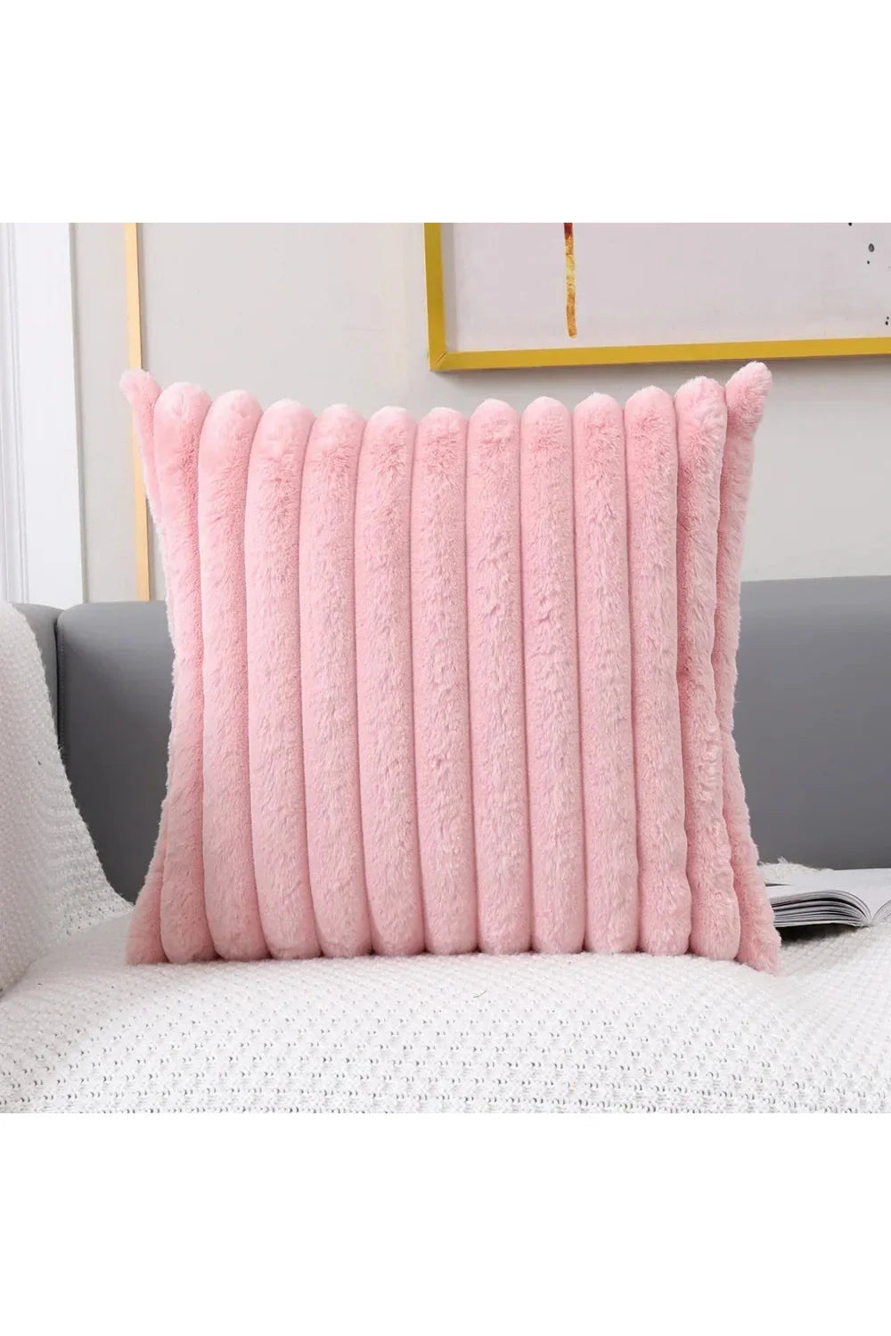 Lisslune | White plush pillow cover