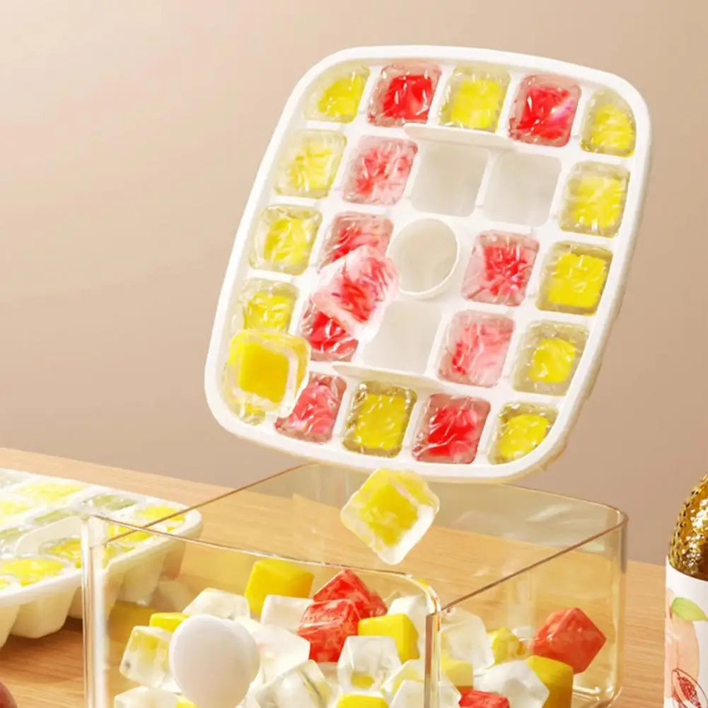 Lisslune | High Capacity Easy Press Frozen Ice Ball Maker