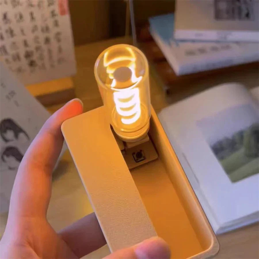 Lisslune | Mechanical Flip Rechargeable Night Lamp