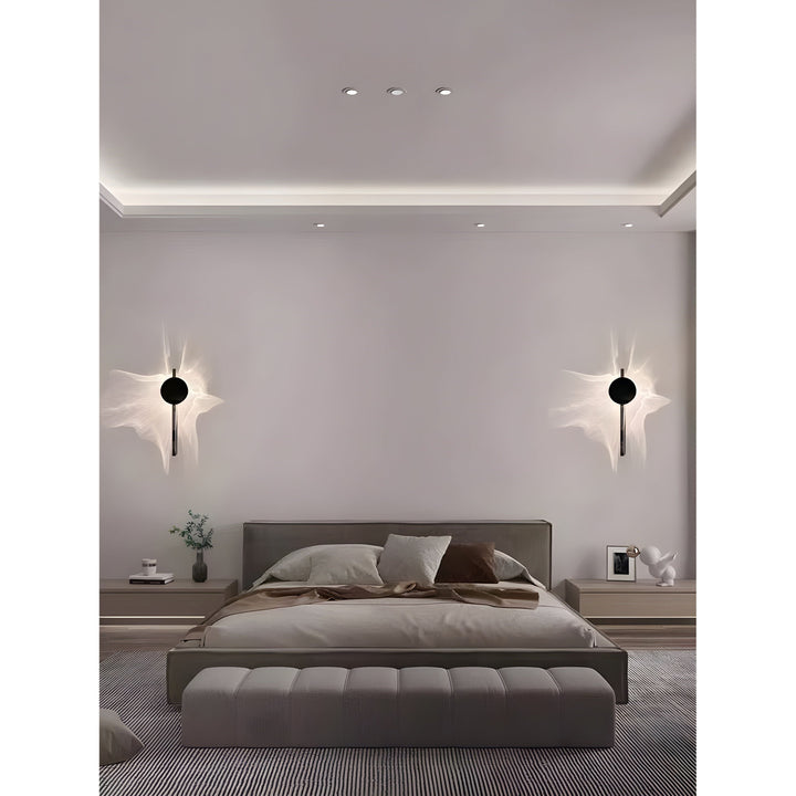 Lisslune | LumiAura Elegant LED Wall Light – Minimalist Design