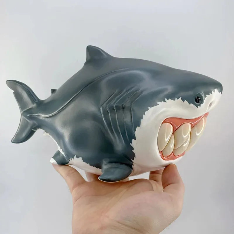 Lisslune | Scary Shark Bee Resin Decor