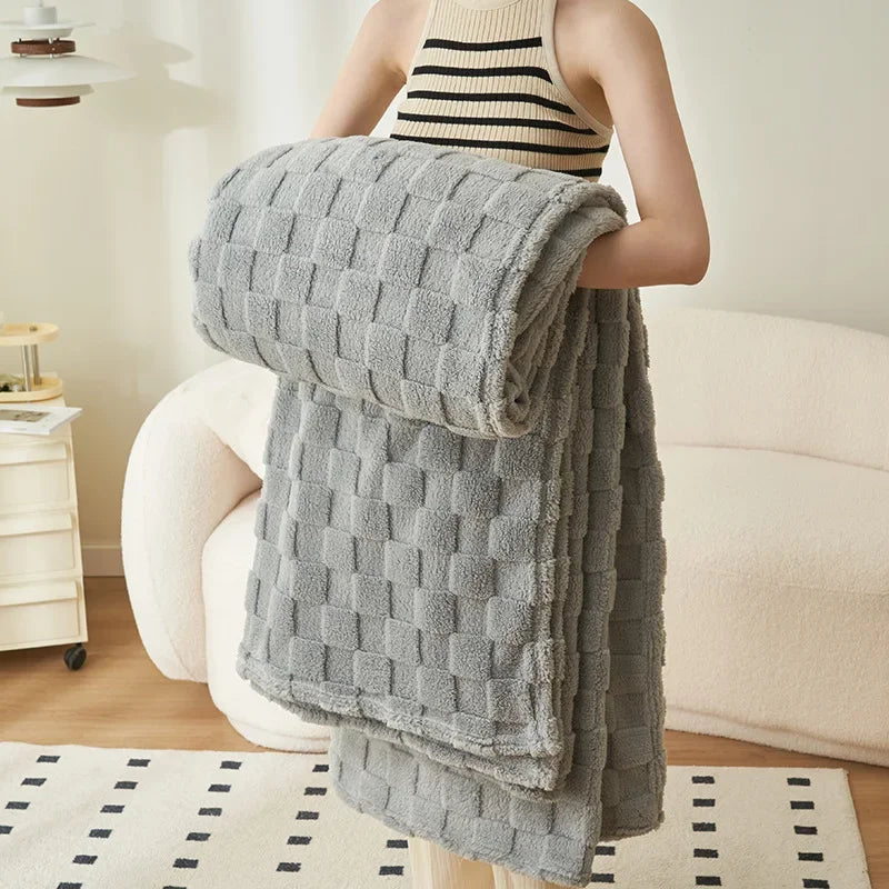Lisslune | Cozy Checkered Blanket