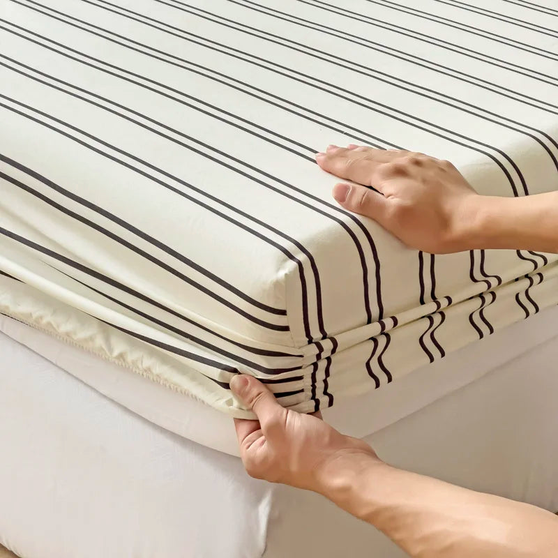 Rynx | Stripe Style Fitted Sheet with Elastic Bands Non-Slip Adjustable Mattress Cover for Double, King, and Queen Bed 90x200 150x200 180x200