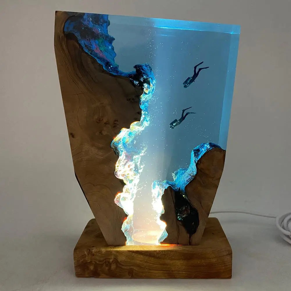 Lisslune | OceanDepths | Ocean Karst Diver Table Lamp