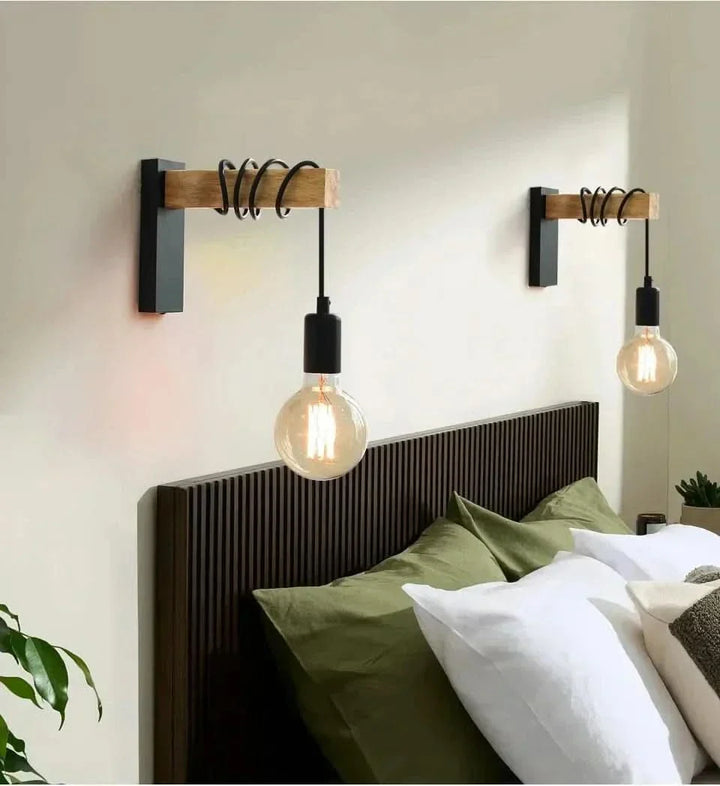 Lisslune | Vintage Wood & Iron Wall Lamp – RetroLume E27
