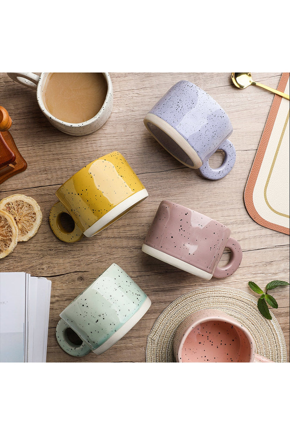Lisslune | Porcelain Handle Cup