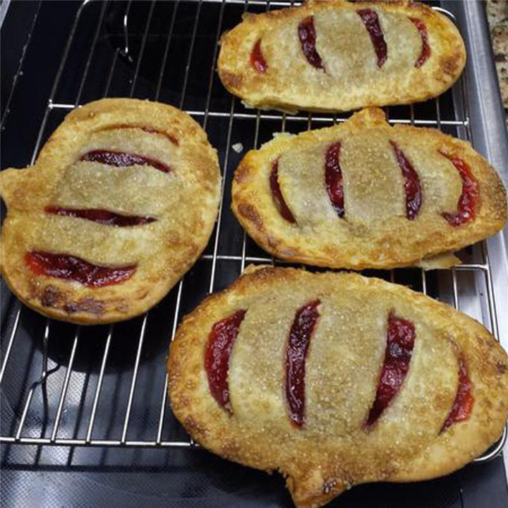 Lisslune | Make Apple Pockets Cookie Cutter