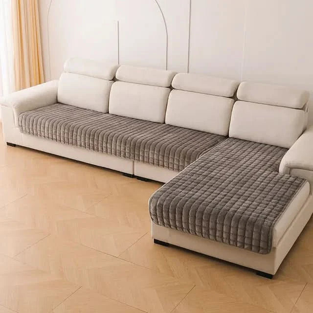 Lisslune | VelvetCozy - Plush velvet anti-slip sofa cover for added elegance and comfort