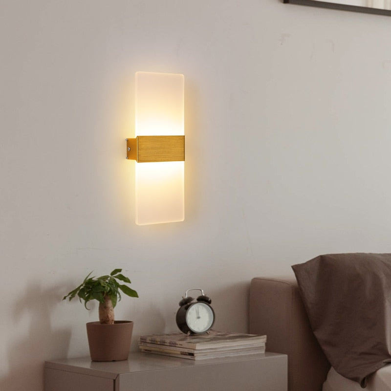 Lisslune | SoftBeam – Streamlined Wall Lamp Perfect for Bedrooms