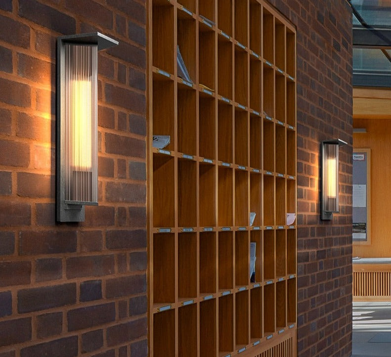 Lisslune | MotionLume – Solar Wall Light with Motion Sensor