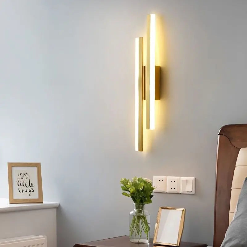 Lisslune | Modern LED Wall Lamp: Black/Gold Acrylic Room Decoration Light