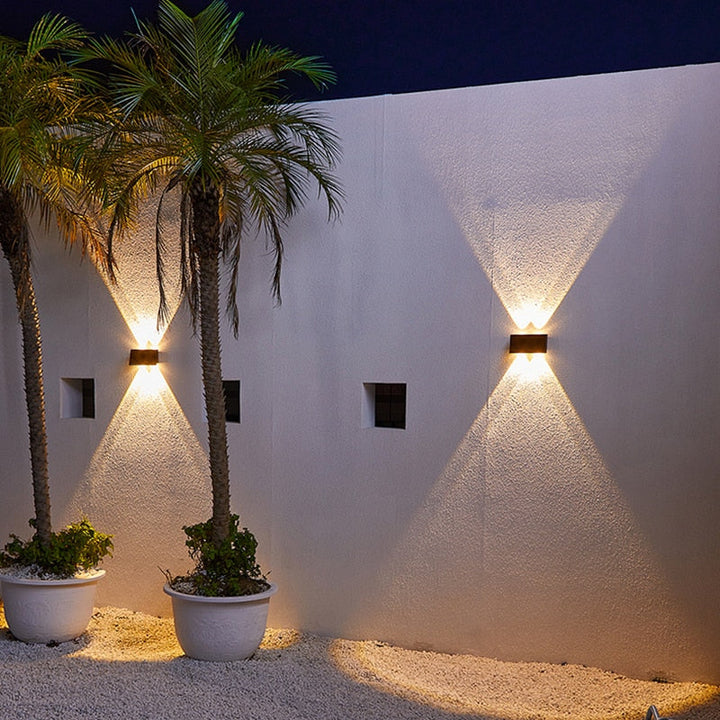 Lisslune | SolarRay – Sleek Solar Wall Lamp for Stylish Exteriors