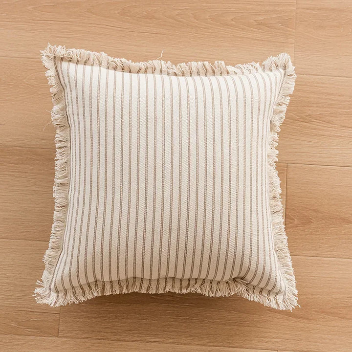 Lisslune | Elegant Pillowcase with Jacquard Pattern and Fringes - Cotton-Linen Blend