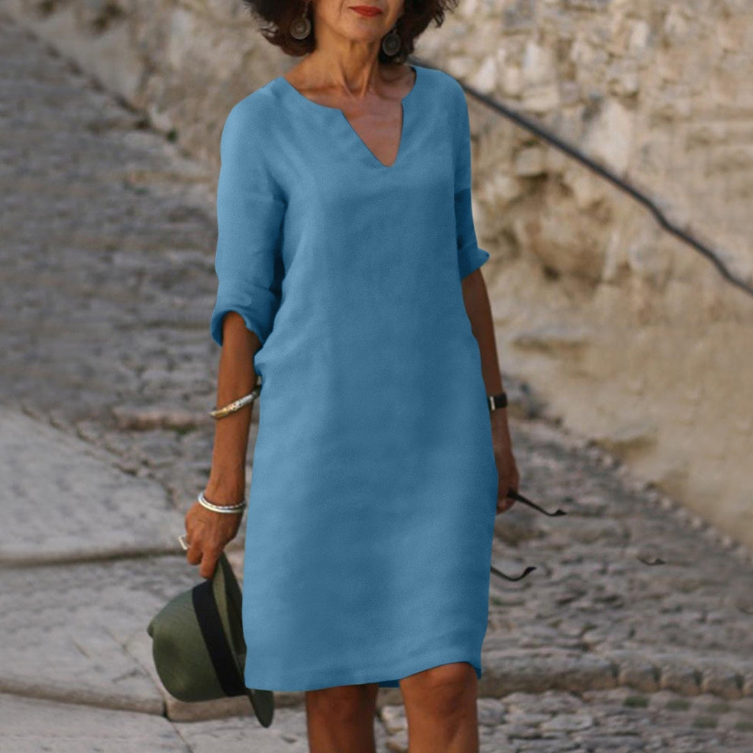 Lisslune | Elegant summer dress with V-neck