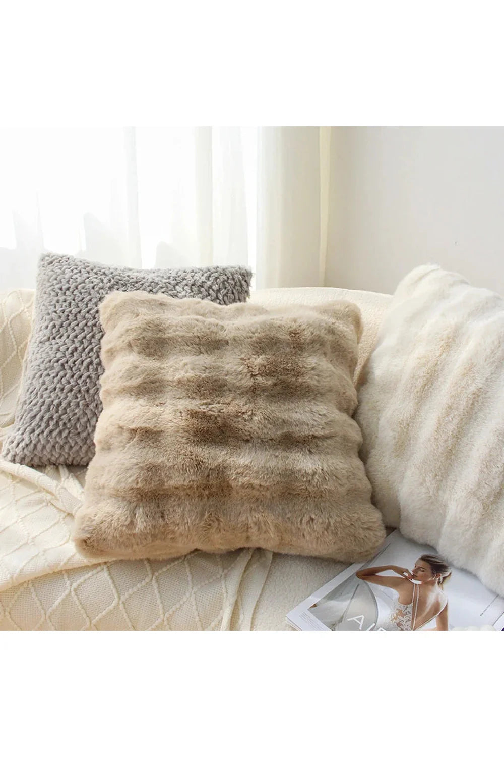 Lisslune | Cream plush pillowcase