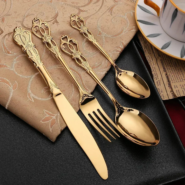 Lisslune | Luxurious 24-piece Gold Cutlery Set with Elegant Embellishment