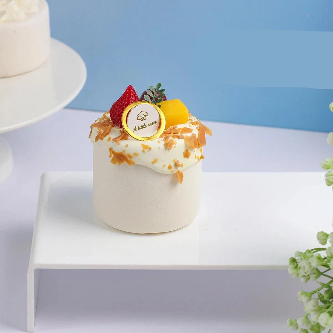 Lisslune | Realistic Artificial Sea Salt Room Cake Model - Ideal for Events, Home Decor, and Restaurant Displays
