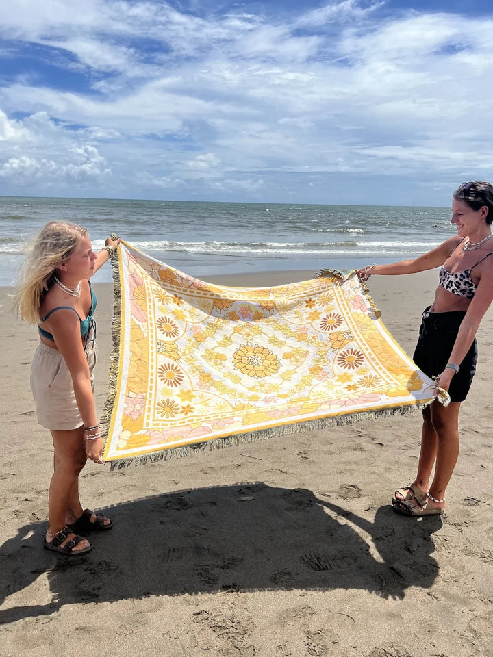 Lisslune | Floral Wall Tapestry Blanket