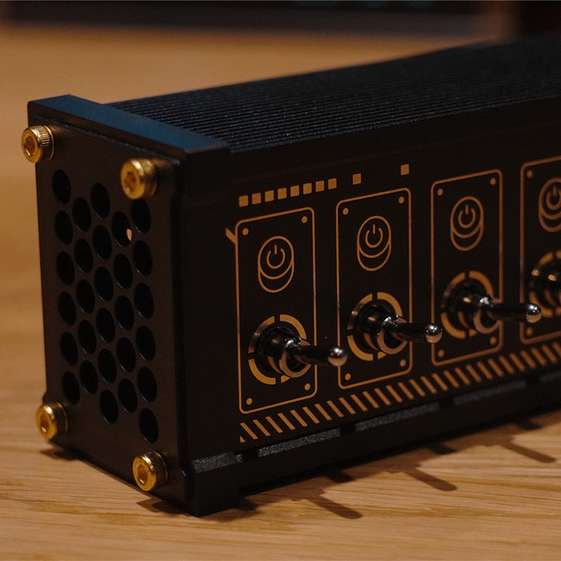 Lisslune | Retro Block USB Socket