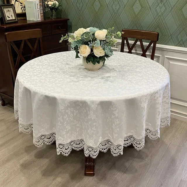 Lisslune | Lace Dreams Tablecloth