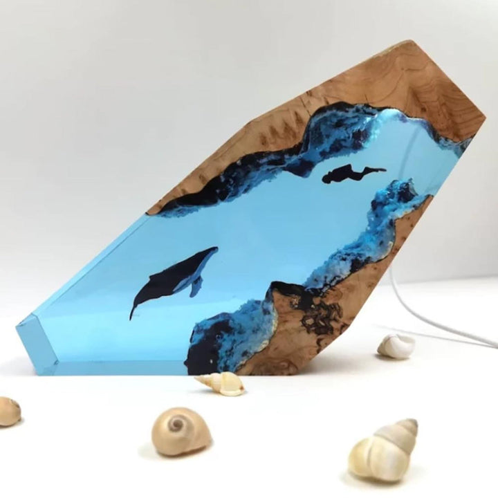 Lisslune | Deep Sea Adventure Resin Diver Lamp Decor