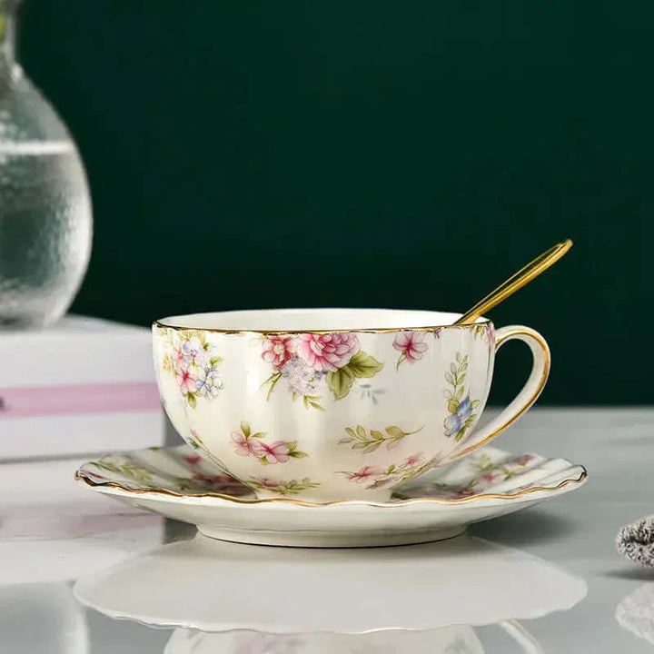 Lisslune | Elegant Bone China Porcelain Coffee Cup - Luxurious and Unique Design