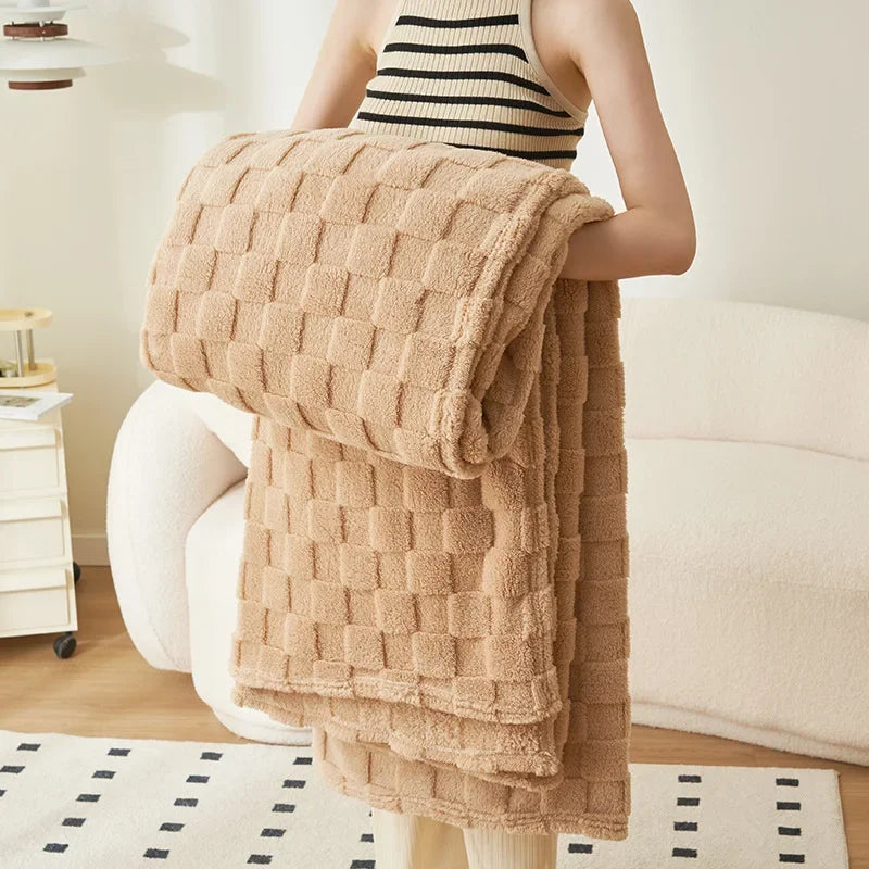 Lisslune | Cozy Checkered Blanket