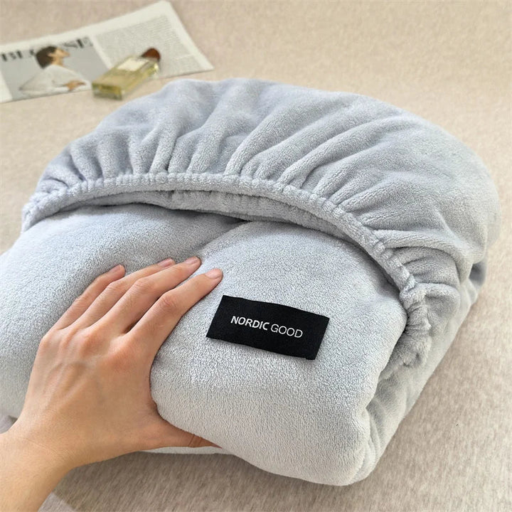 Rynx | 2024 New Comfortable and Warm A-Class High Weight Milk Velvet Unique Bed Sheet