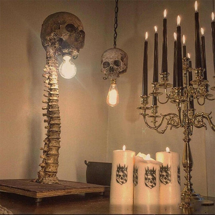 Lisslune | Horror Skull with Spine Lamp