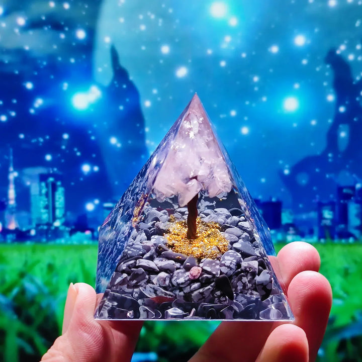 Lisslune | Orgonite Pyramid with Amethyst Pendulum – Energy, Protection and Decoration
