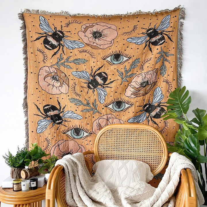 Lisslune | Bee & Eyes Garden Blanket