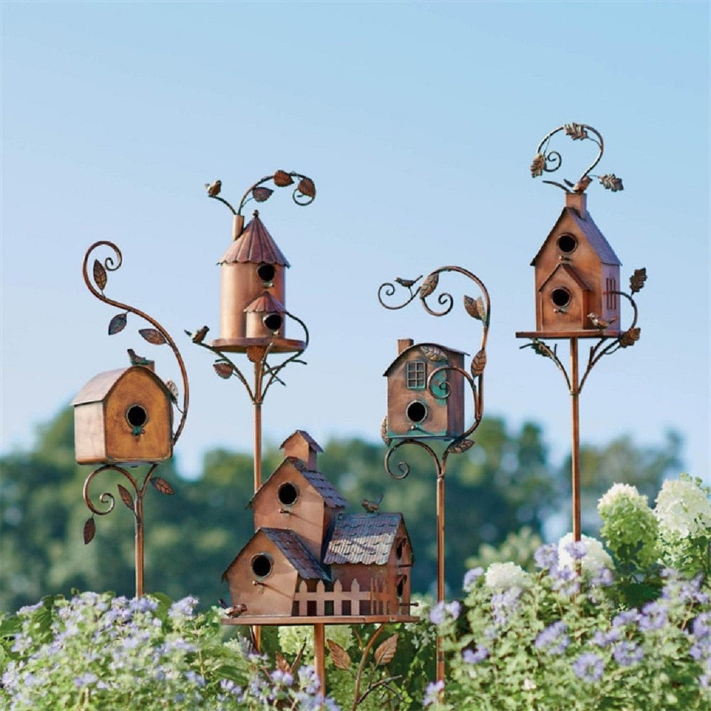 Lisslune | Metal art birdhouse garden stake - Talart