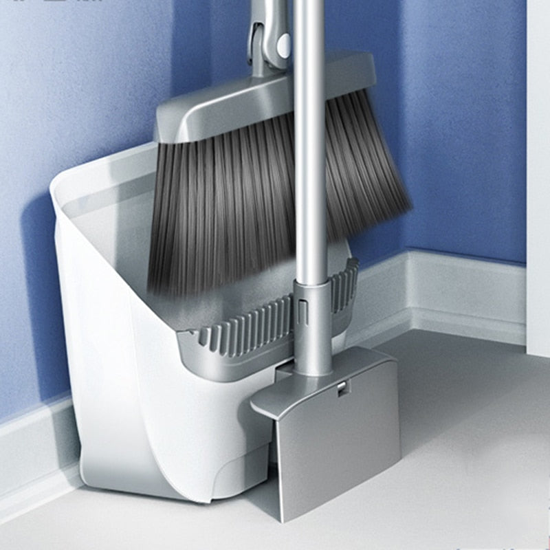 Lisslune | Creative Self-Cleaning Foldable Dustpan Broom